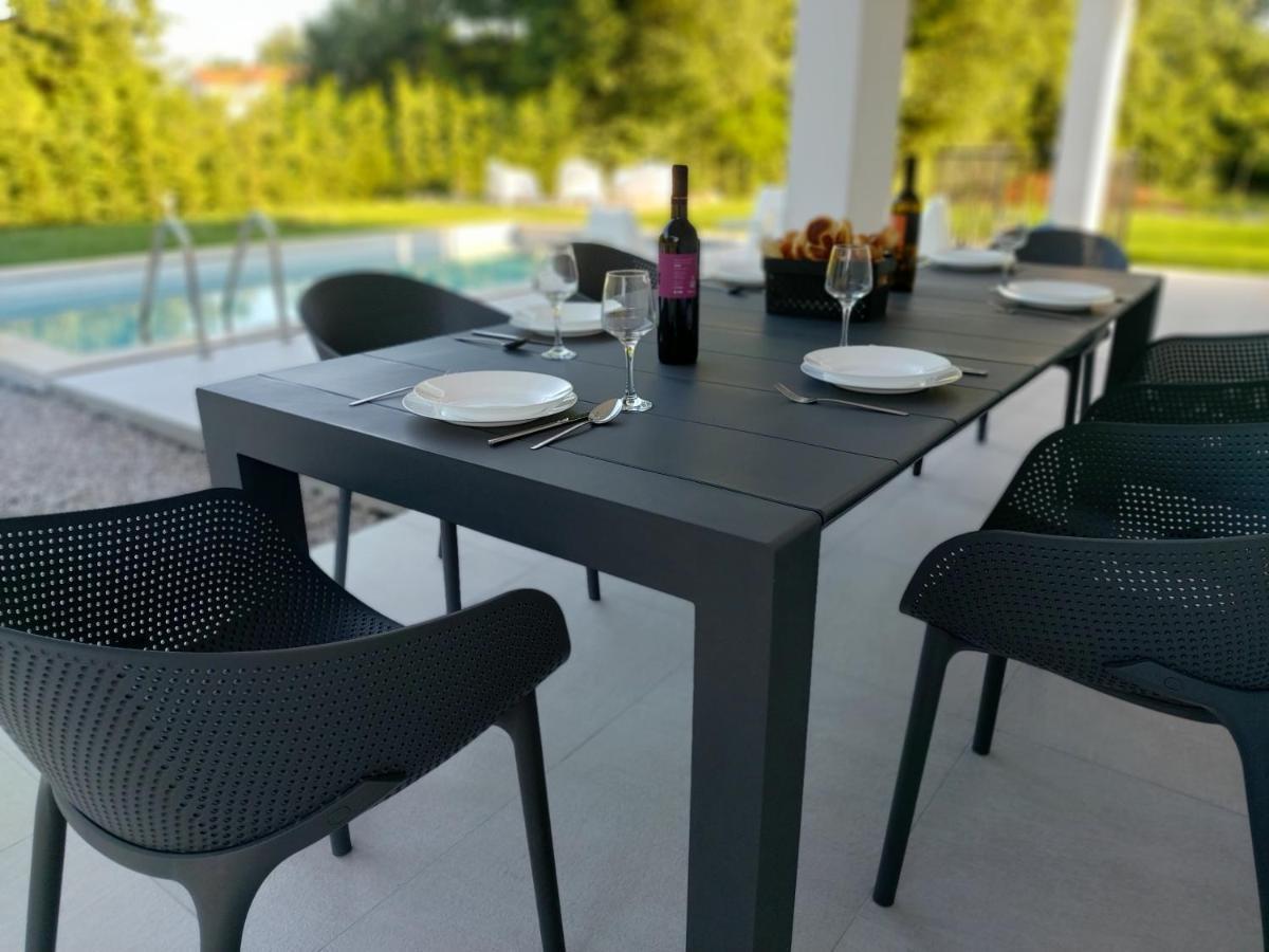 Villa Destiny Nedescina, Istrien, Kroatien Kültér fotó