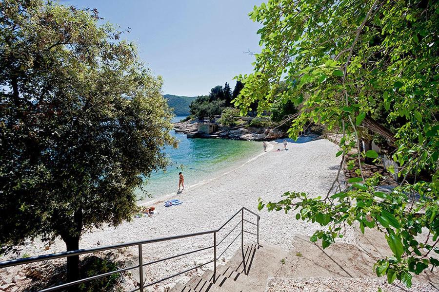 Villa Destiny Nedescina, Istrien, Kroatien Kültér fotó