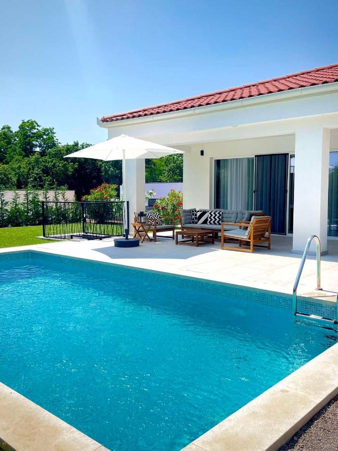 Villa Destiny Nedescina, Istrien, Kroatien Kültér fotó